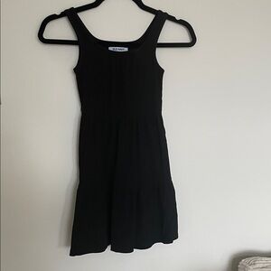 Old Navy Classic Black Ribbed Dress (6-7)